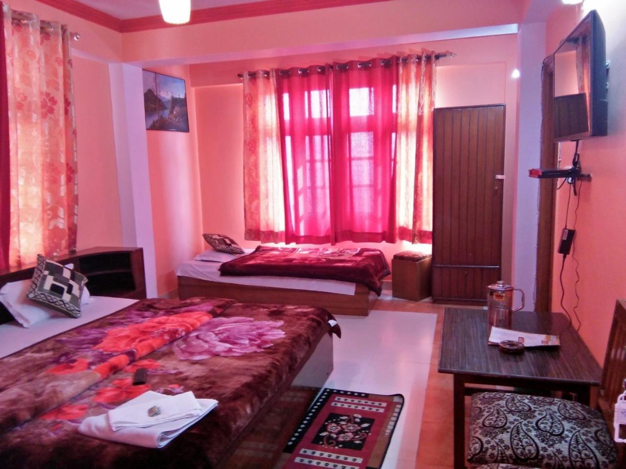 Hotel Rock Stone Mussoorie Exterior photo