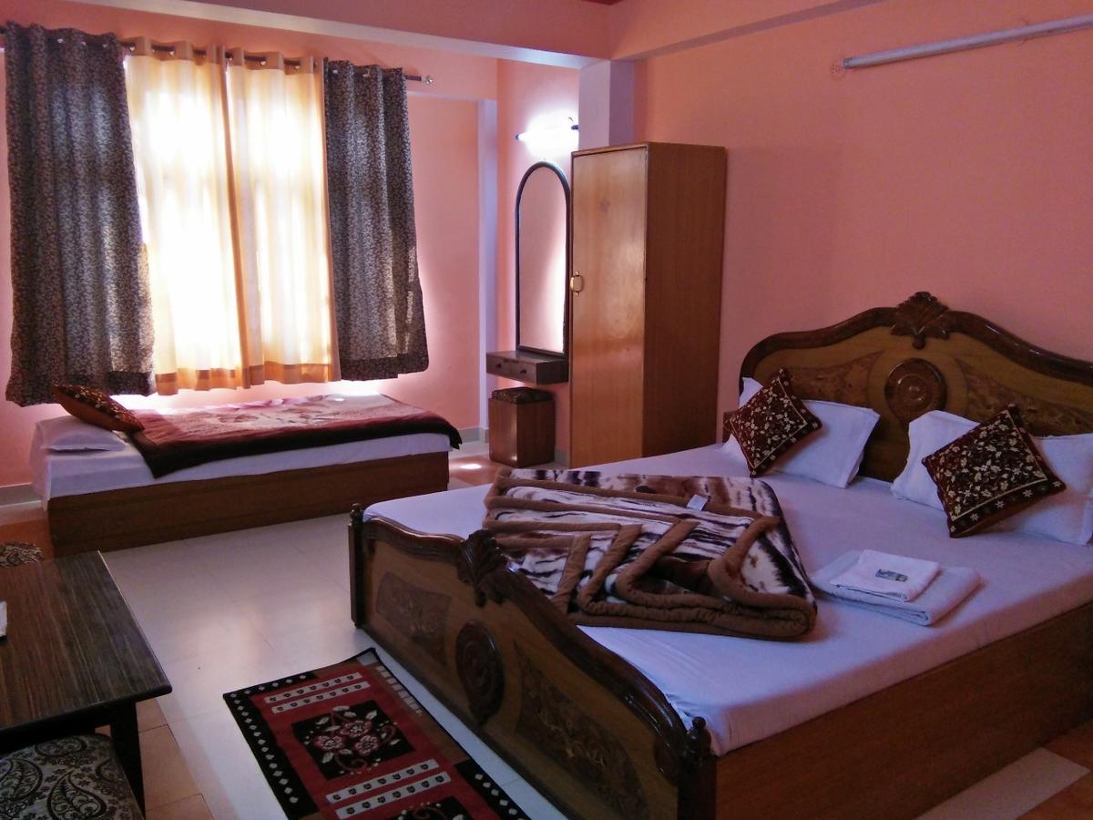 Hotel Rock Stone Mussoorie Exterior photo